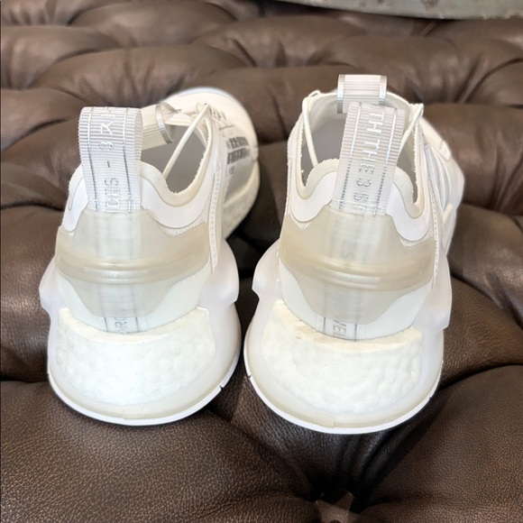 NWOT Adidas NMD V3 White Mesh Sneakers Sz 8 - Picture 2 of 7